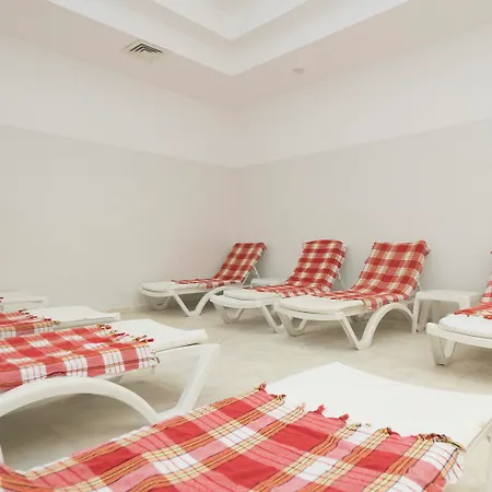 昂图尔切什梅大酒店 酒店 Çeşme