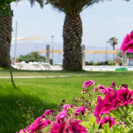 酒店 昂图尔切什梅大酒店 Çeşme