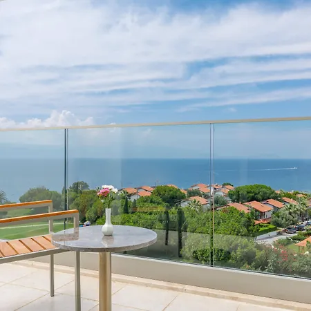 昂图尔切什梅大酒店 5*