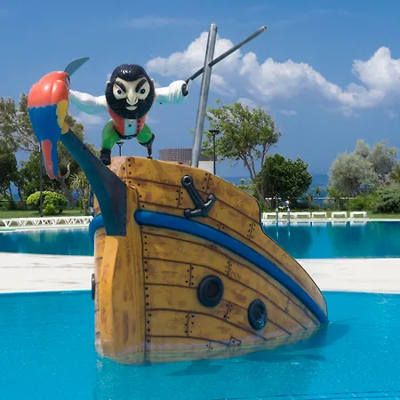 غراند أونتور سيسمي 5* Çeşme