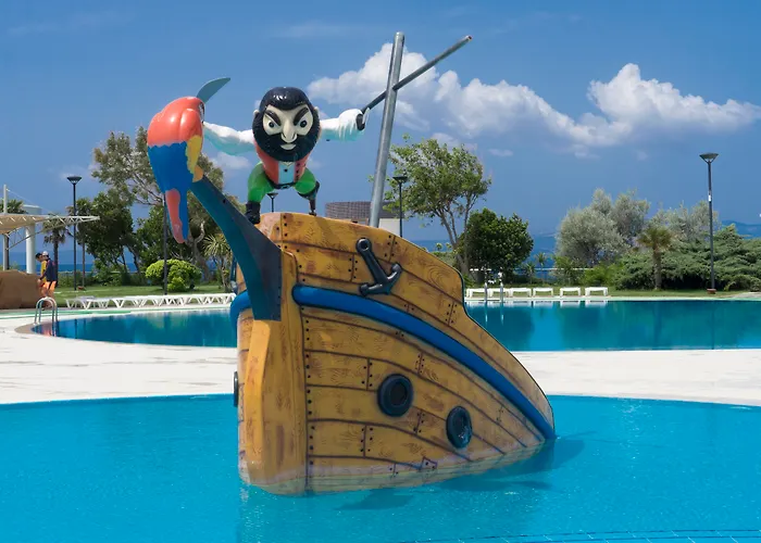 غراند أونتور سيسمي 5* Çeşme