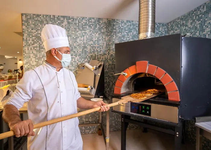 غراند أونتور سيسمي فندق Çeşme